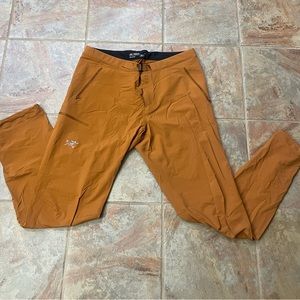 Arc’teryx Gamma LT